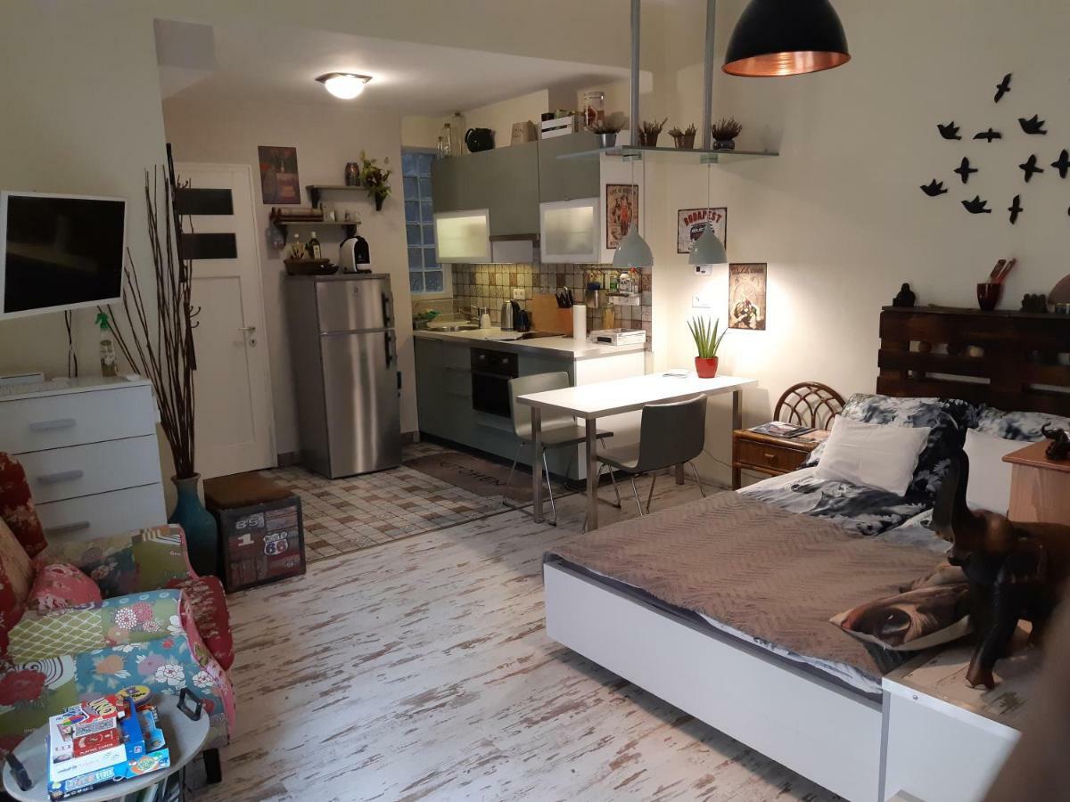 Studio Karma Budapest Bagian luar foto